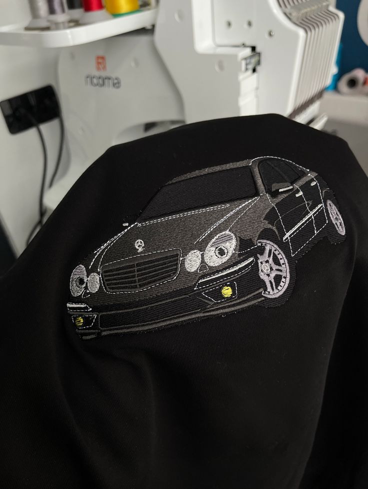 WHIP-STITCH OVERSIZED TEES